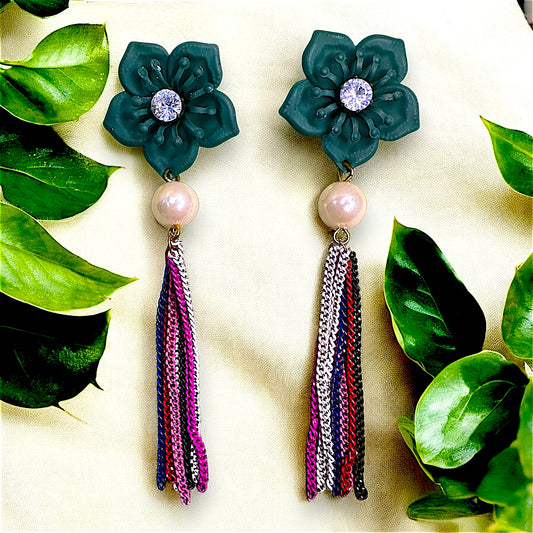 Flower & Chain Dangle Earring Green Earrings casuals Ear Rings Earrings Trincket Jewellry Jewelry Jewellery