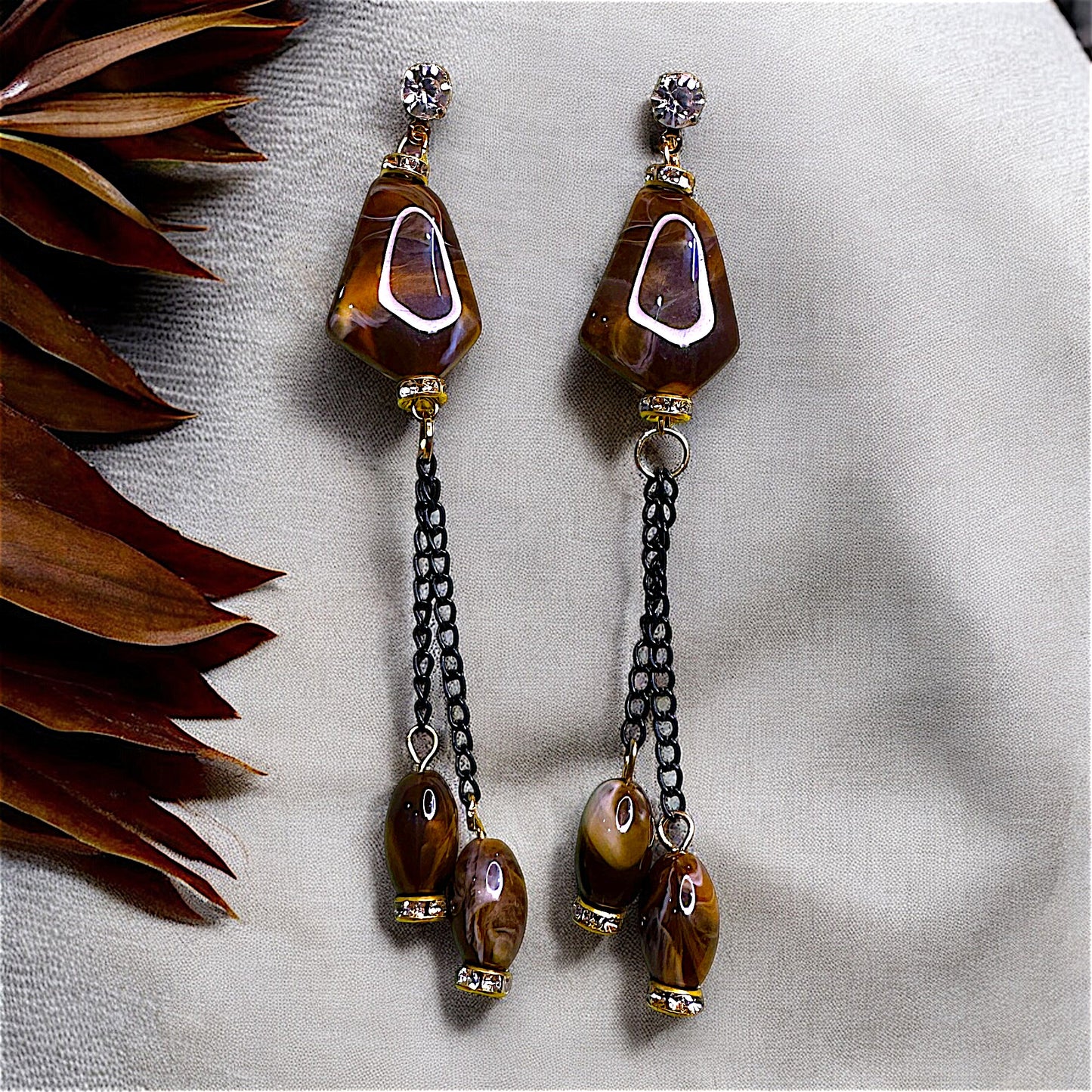 Shaded chain dangle earrings Brown Earrings bead casuals Ear Rings Earrings office Trincket Jewellry Jewelry Jewellery