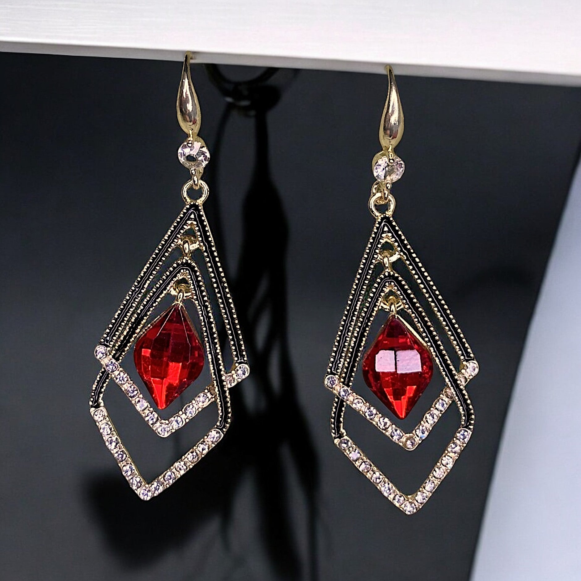Diamond Crystal Stone Earrings Red Earrings Ear Rings Earrings ethnic party Trincket Jewellry Jewelry Jewellery