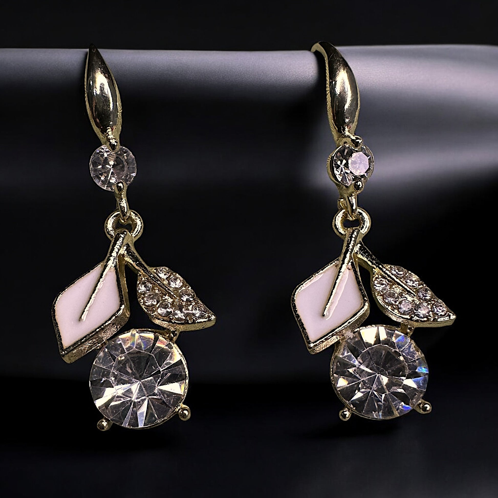 Twin Trouble Leaf Earrings Earrings casuals Ear Rings Earrings ethnic office party Trincket Jewellry Jewelry Jewellery