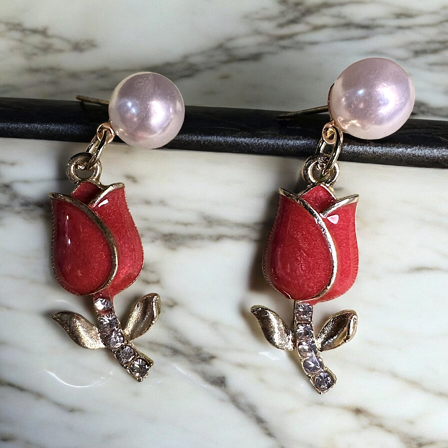 Pearl and Rose Studs Red Earrings bead casuals Ear Rings Earrings office party Trincket Jewellry Jewelry Jewellery