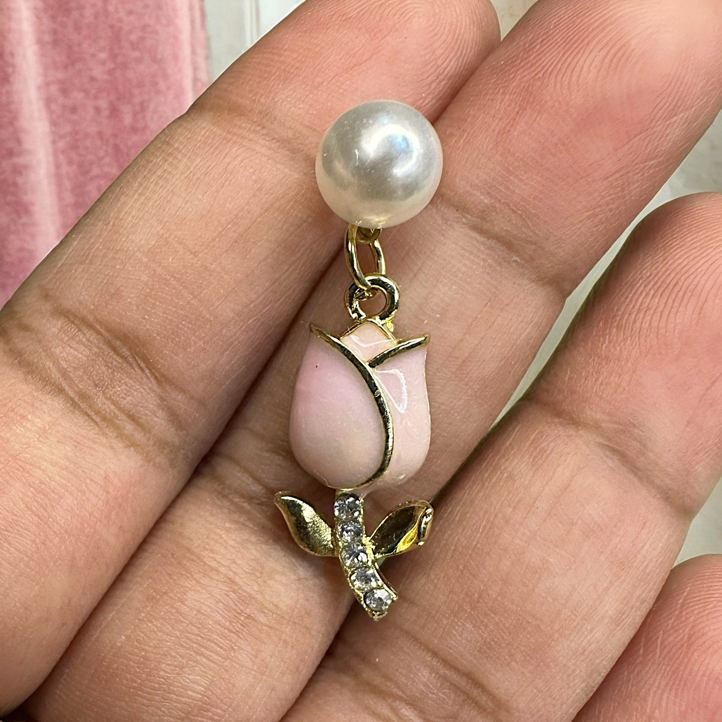 Pearl and Rose Studs Earrings bead casuals Ear Rings Earrings office party Trincket Jewellry Jewelry Jewellery