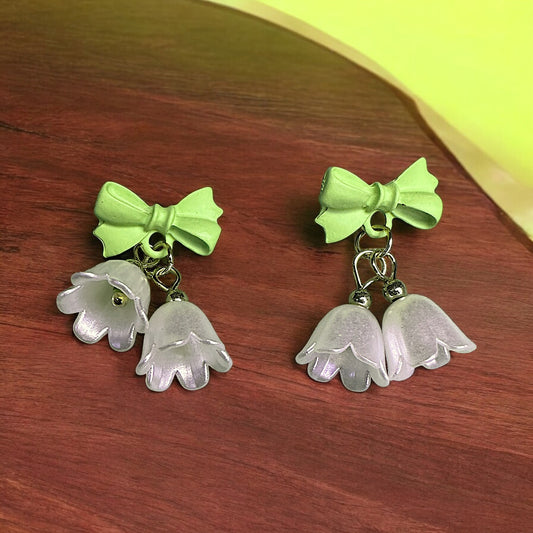 Knotty Tulip Earrings Earrings casuals Ear Rings Earrings office party Trincket Jewellry Jewelry Jewellery