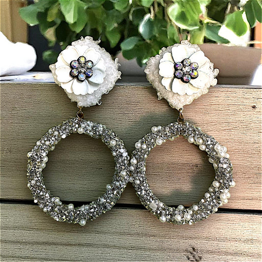 Light Weight Fancy Earrings White Earrings Ear Rings Earrings party Trincket Jewellry Jewelry Jewellery