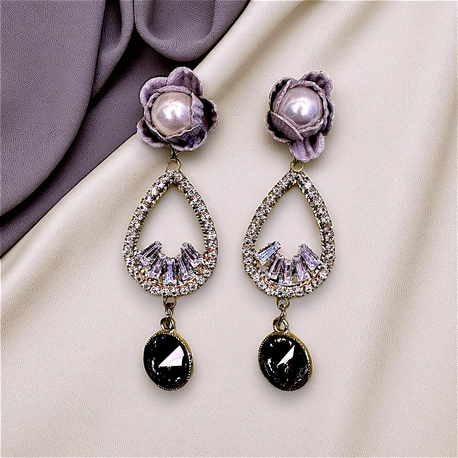 Flower And AD Earrings Grey Earrings AD Ear Rings Earrings party Trincket Jewellry Jewelry Jewellery