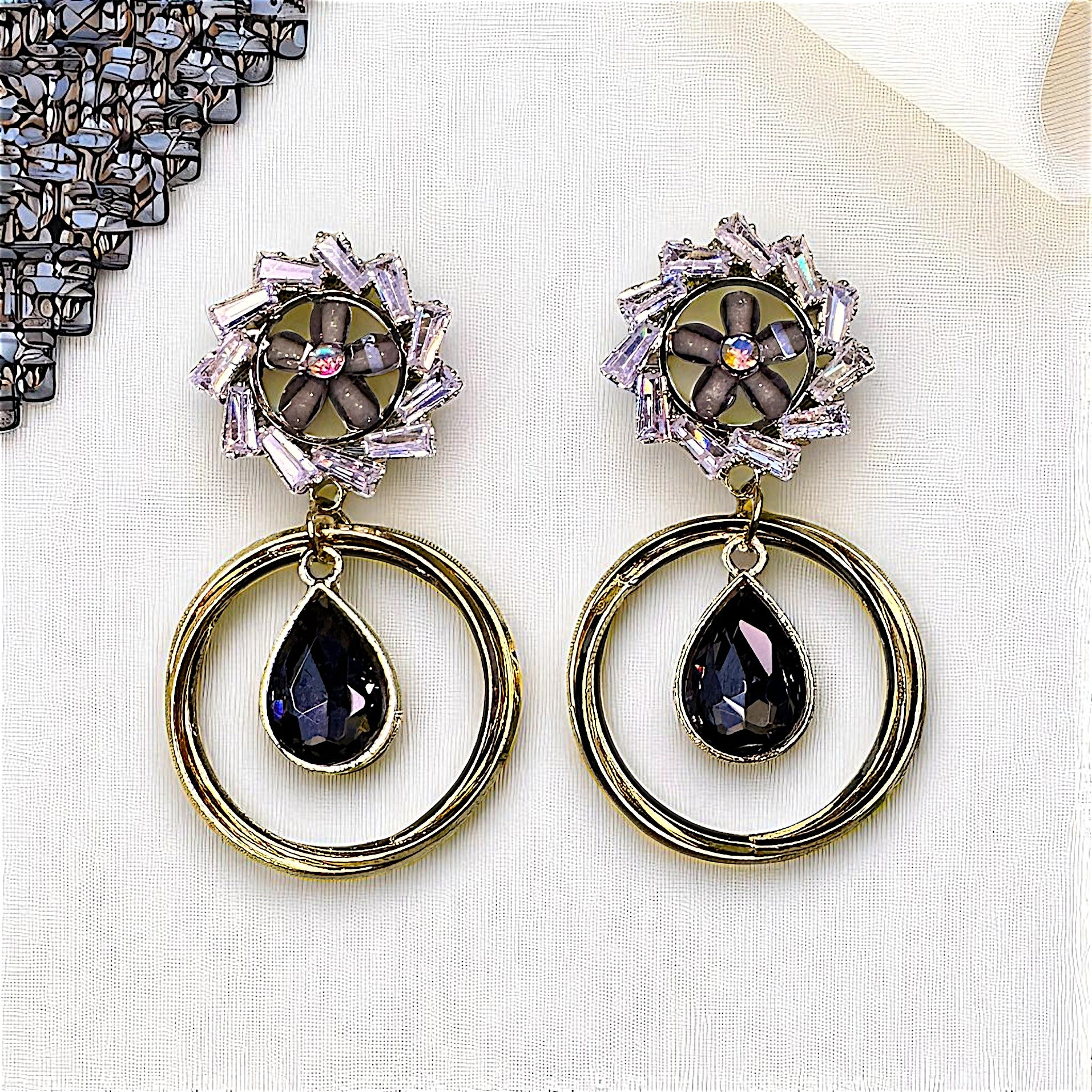 Flower Pattern Glass Stone Earrings Grey Earrings AD Ear Rings Earrings party Trincket Jewellry Jewelry Jewellery