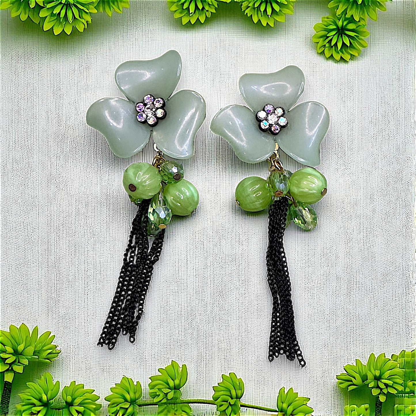 Big flower and Round Bead Earrings Green Earrings bead Ear Rings Earrings party Trincket Jewellry Jewelry Jewellery