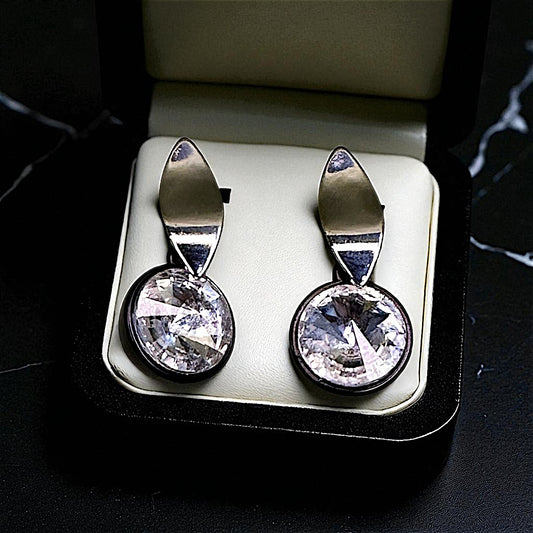 Cute Little Glass Bead Earrings Black Earrings casuals Ear Rings Earrings office Trincket Jewellry Jewelry Jewellery