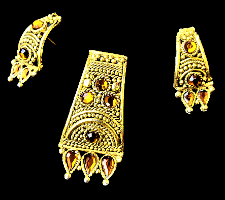 Gold and Brown Pendant Set Brown Jewelry Set ethnic Set Trincket Jewellry Jewelry Jewellery