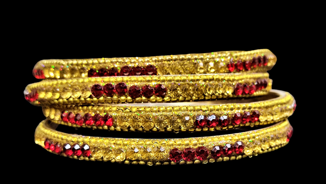 Red and Golden Bangles (Set of 4) Red Bracelet Bracelet ethnic Trincket Jewellry Jewelry Jewellery