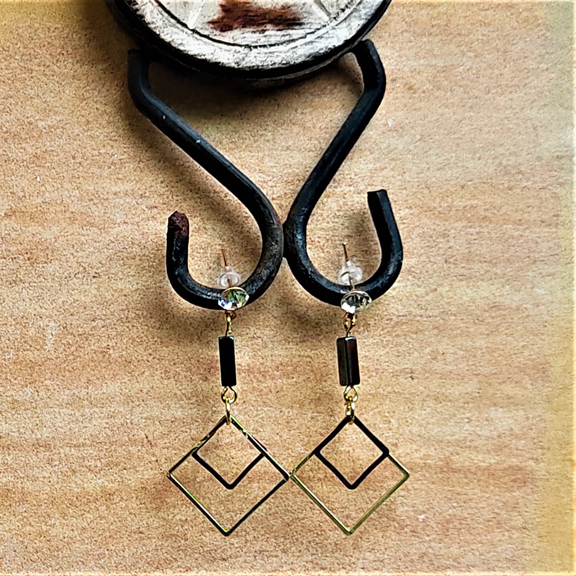 Black and Gold Diamond Shape Earrings Black Earrings casuals Ear Rings Earrings office party Trincket Jewellry Jewelry Jewellery