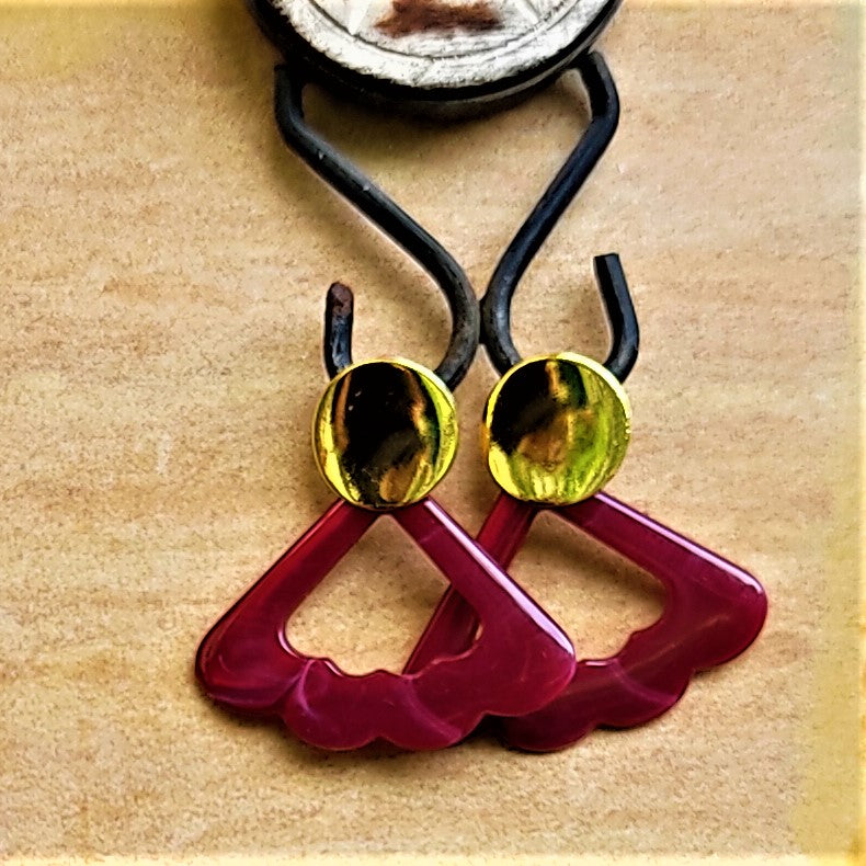 Triangle Shaped Wavy Earrings Maroon Earrings casuals Ear Rings Earrings office Trincket Jewellry Jewelry Jewellery