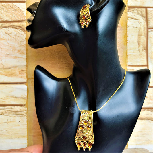 Gold and Brown Pendant Set Jewelry Set ethnic Set Trincket Jewellry Jewelry Jewellery