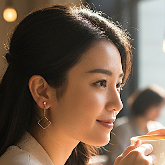 Black and Gold Diamond Shape Earrings Earrings casuals Ear Rings Earrings office party Trincket Jewellry Jewelry Jewellery