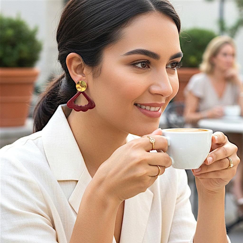 Triangle Shaped Wavy Earrings Earrings casuals Ear Rings Earrings office Trincket Jewellry Jewelry Jewellery