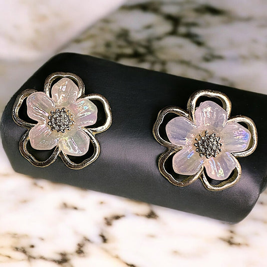 Flower Studs Earrings casuals Ear Rings Earrings ethnic office party Trincket Jewellry Jewelry Jewellery