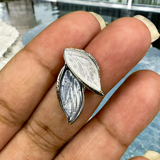 Leaf Lafda Studs Earrings casuals Ear Rings Earrings ethnic office party Trincket Jewellry Jewelry Jewellery