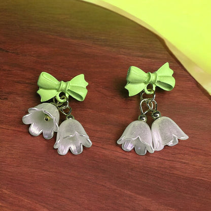 Knotty Tulip Earrings Earrings casuals Ear Rings Earrings office party Trincket Jewellry Jewelry Jewellery