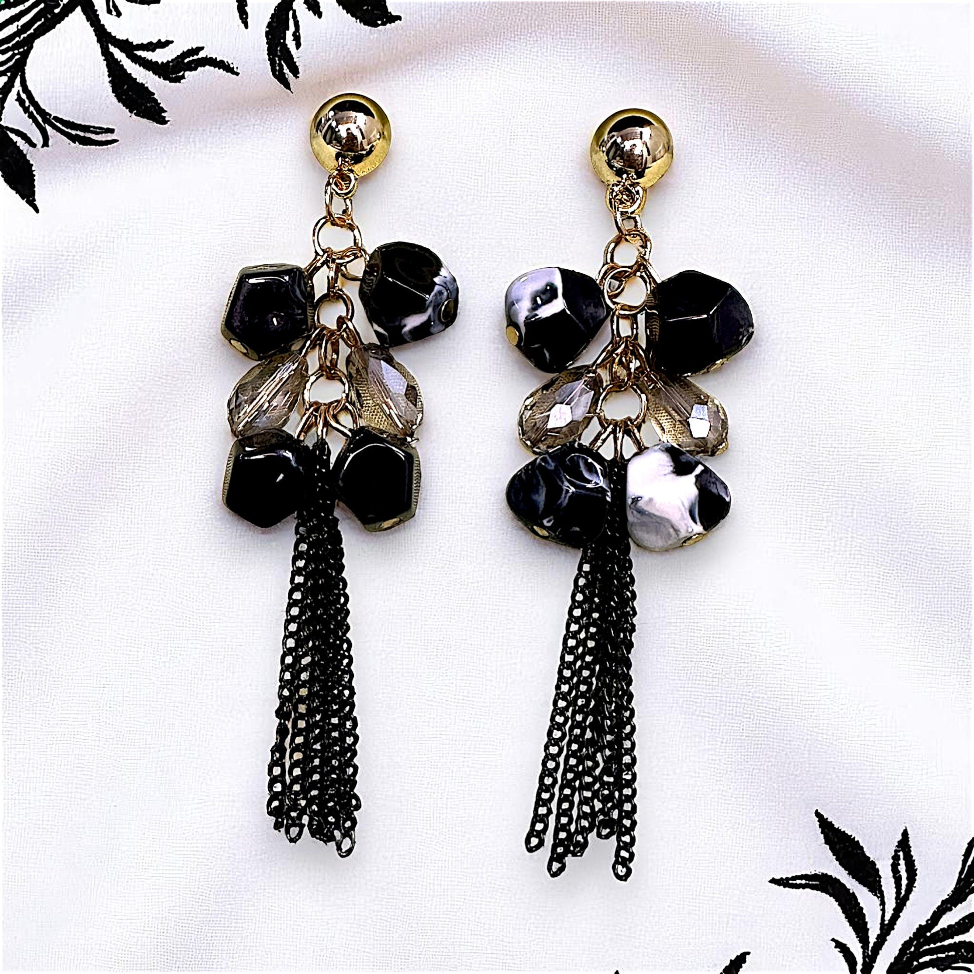 Round Big Beads Dangles Black Earrings bead casuals Ear Rings Earrings party Trincket Jewellry Jewelry Jewellery