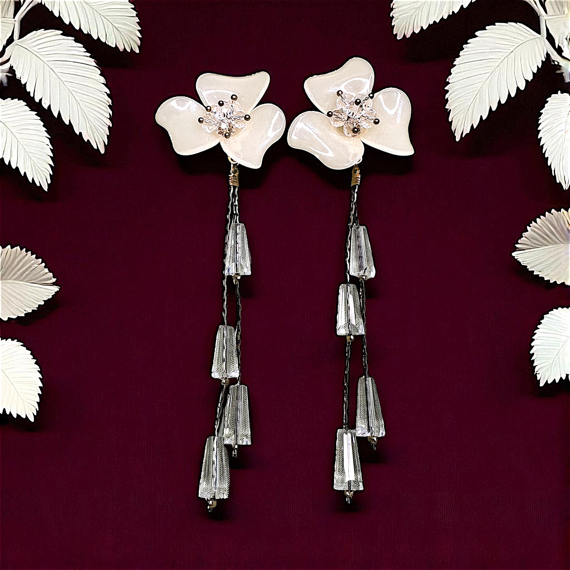 Big flower Earrings with Rice Stones White Earrings bead Ear Rings Earrings party Trincket Jewellry Jewelry Jewellery