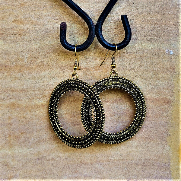 Antique Golden pair of Earrings Circle Style 2 Jewelry Ear Rings Earrings Trincket