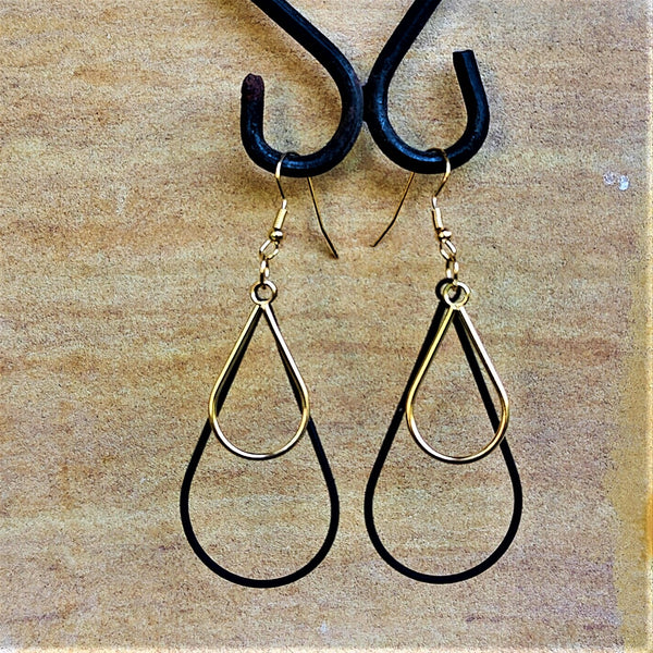 Black and Golden Danglers Drop Jewelry Ear Rings Earrings Trincket