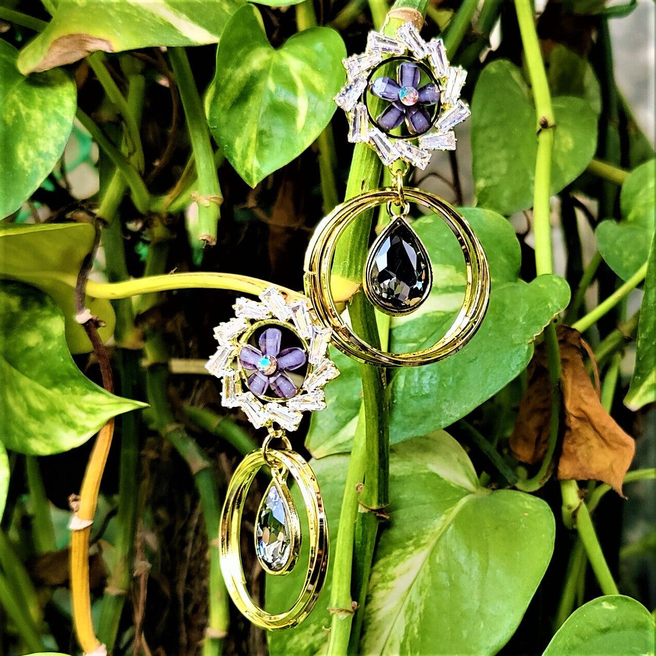 Flower Pattern Glass Stone Earrings Grey Earrings AD Ear Rings Earrings party Trincket Jewellry Jewelry Jewellery