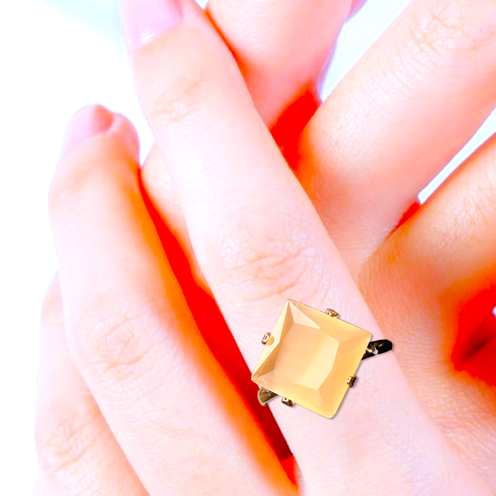 Sparkle Bright: Diamond Shaped Stone Ring - Adjustable! Peach Ring Ring Trincket Jewellry Jewelry Jewellery