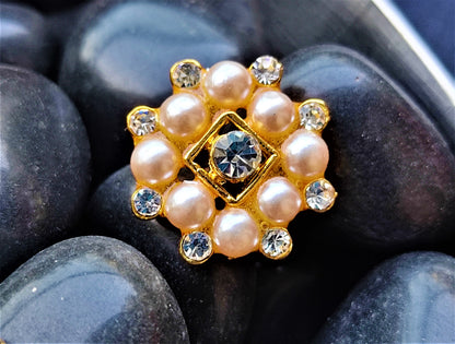 Gold and White Pearl Pendant Set Jewelry Set ethnic Set Trincket Jewellry Jewelry Jewellery