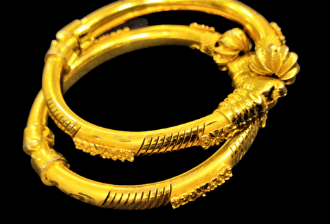 Golden Kade (Set of 2) Jewelry Bracelet Trincket