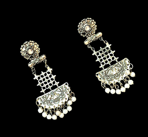 Oxidized half moon check pattern earrings Jewelry Ear Rings Earrings Trincket