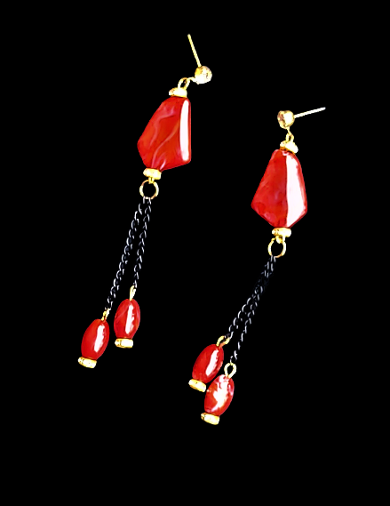Shaded chain dangle earrings Red Jewelry Ear Rings Earrings Trincket