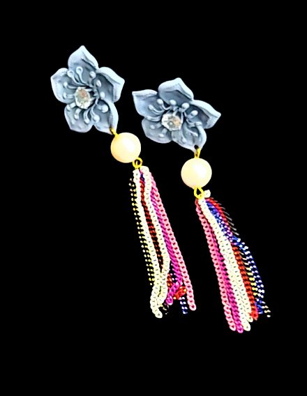 Flower and Chain Dangle Earring Light Grey Jewelry Ear Rings Earrings Trincket