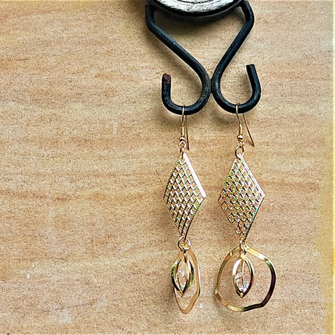 Golden Diamond Shaped Danglers Jewelry Ear Rings Earrings Trincket